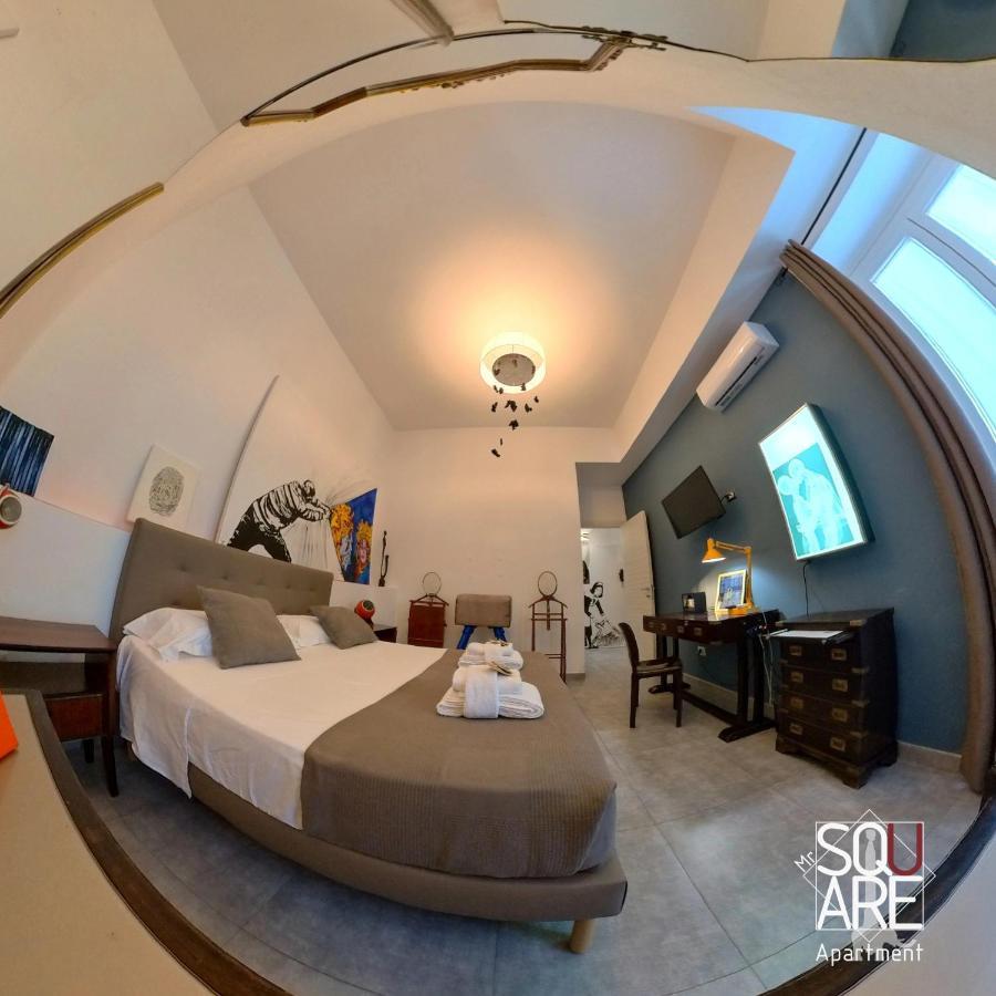 Mr Square Apartment Catania Bagian luar foto