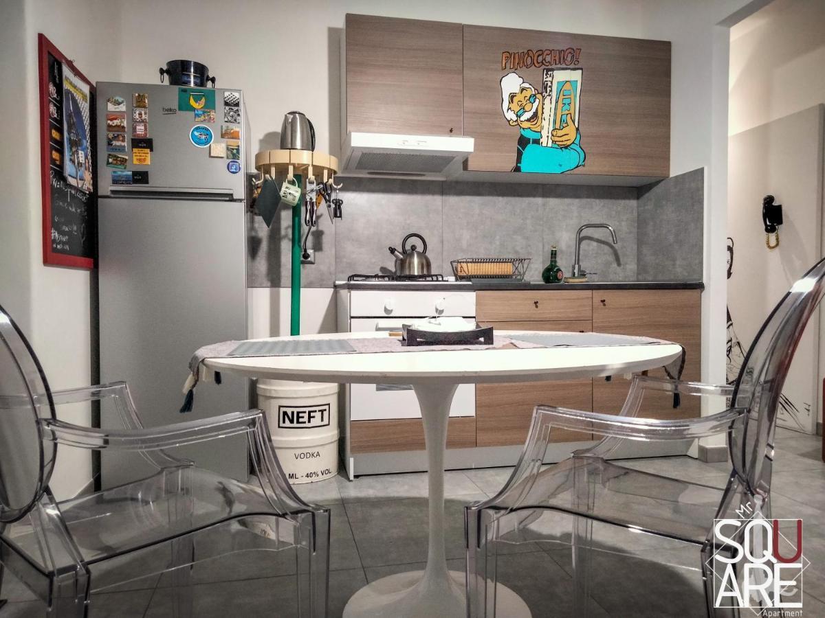 Mr Square Apartment Catania Bagian luar foto