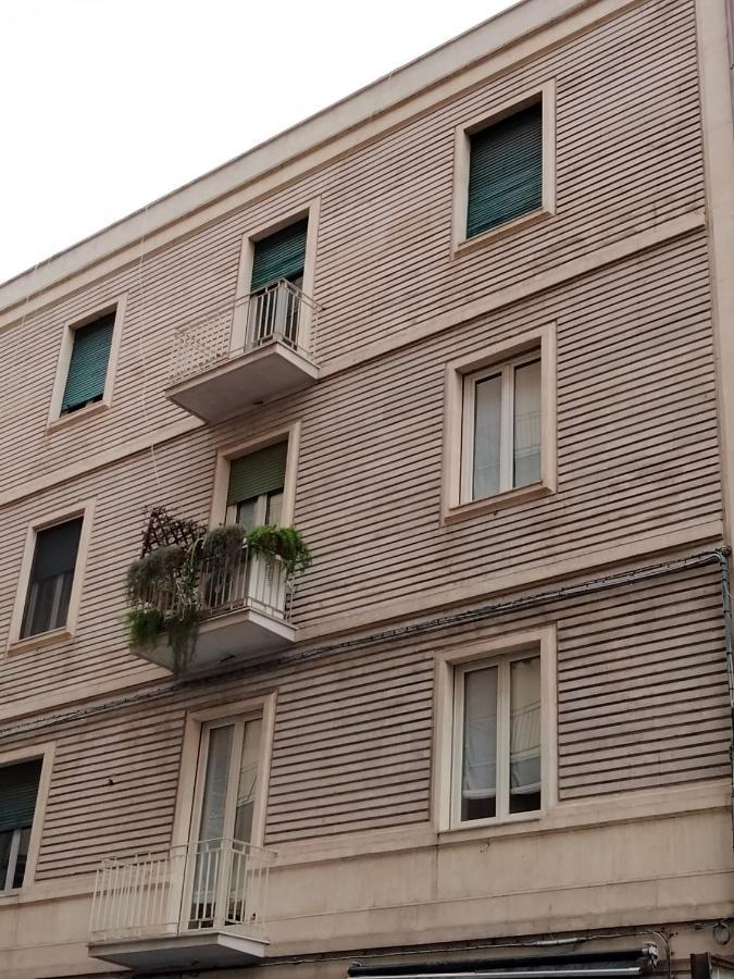 Mr Square Apartment Catania Bagian luar foto