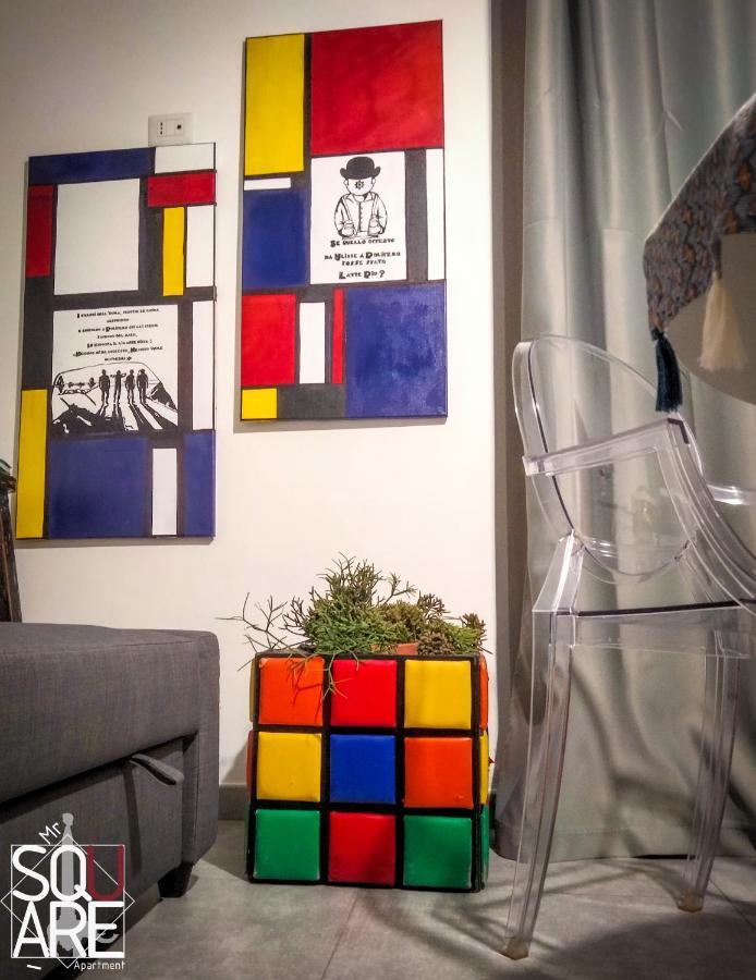 Mr Square Apartment Catania Bagian luar foto