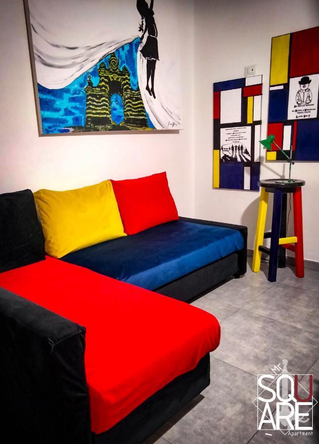 Mr Square Apartment Catania Bagian luar foto