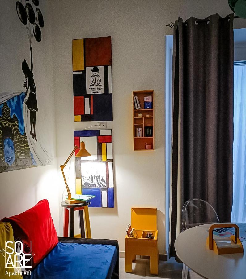 Mr Square Apartment Catania Bagian luar foto